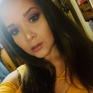 Meet your Posher, Alicia